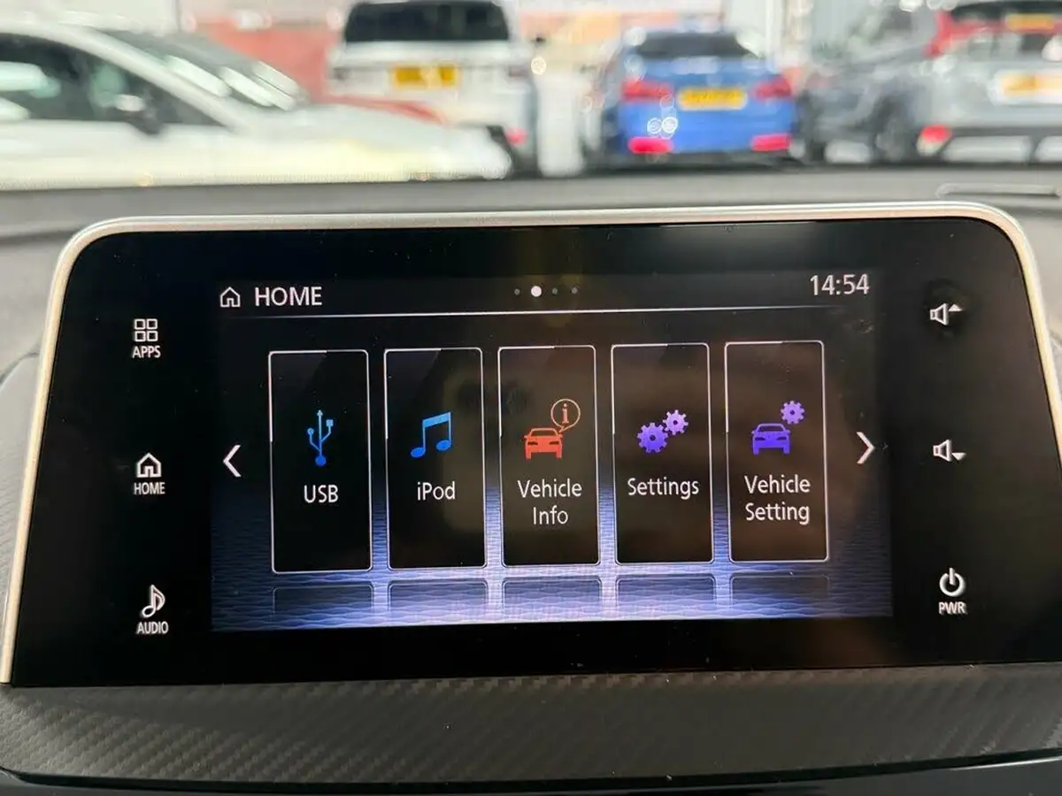 2019-mitsubishi-eclipse-cross-15-black-big-48