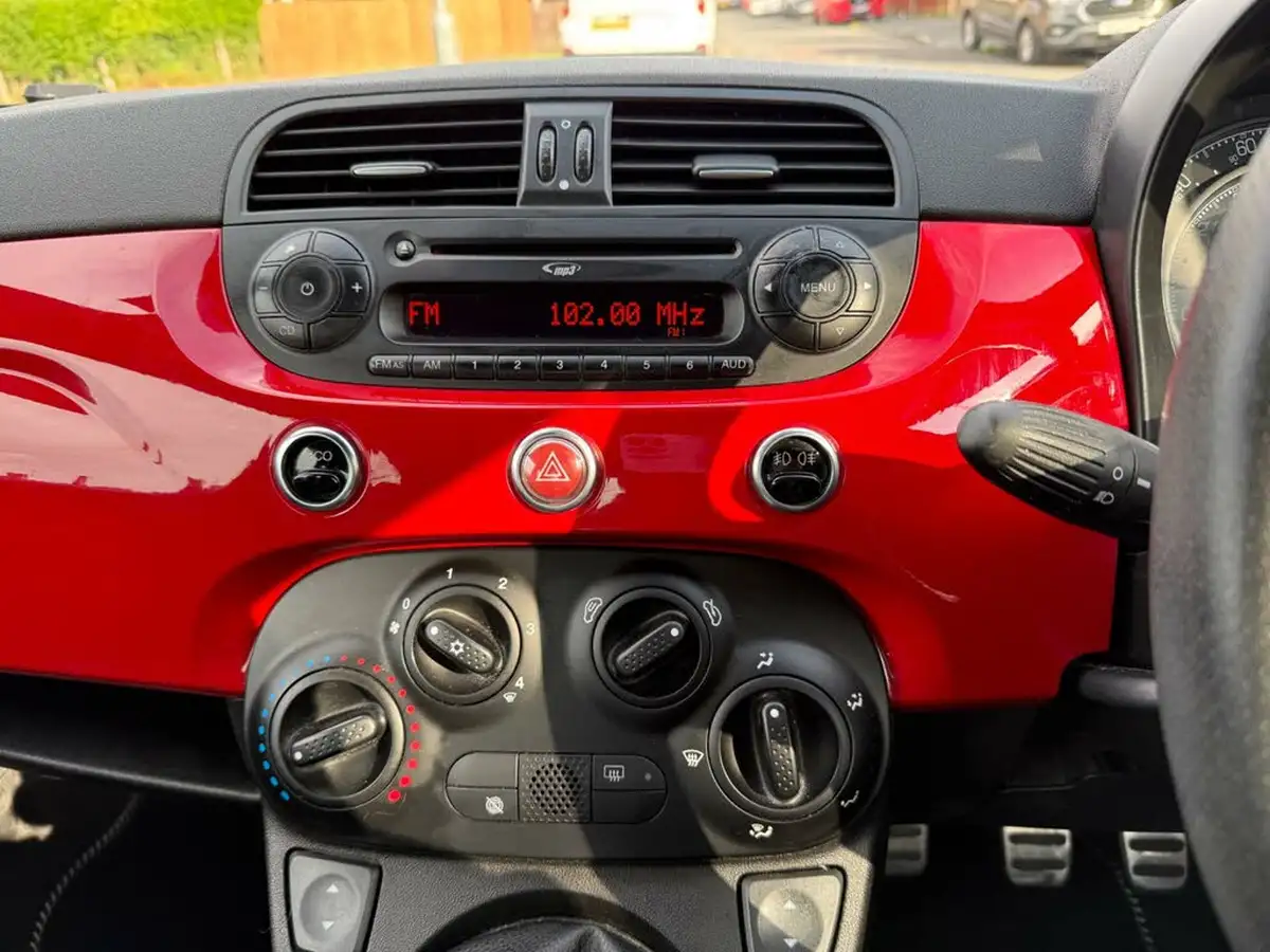 2012-fiat-500-09-street-big-29