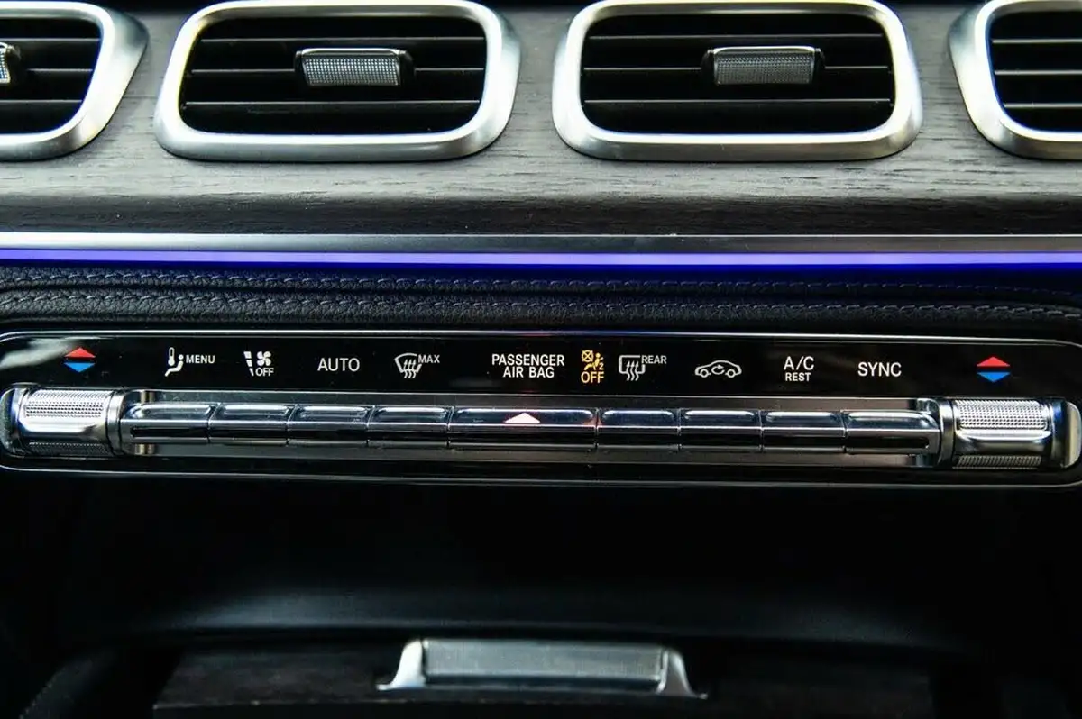 2020-mercedes-benz-gle-class-20d-gle300d-amg-line-premium-5-big-56