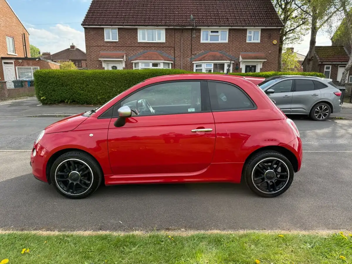 2012-fiat-500-09-street-big-5