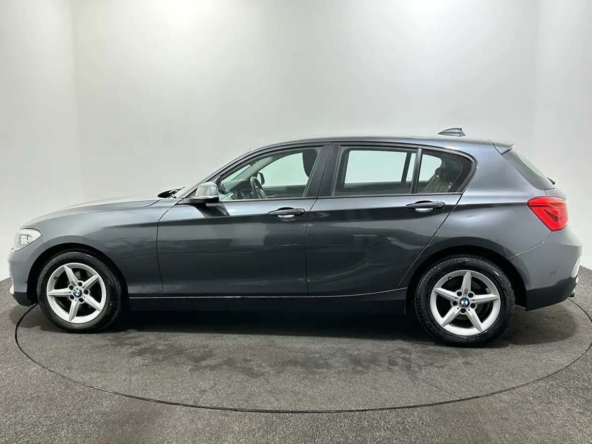 2018-bmw-1-series-20td-118d-se-5d-big-3