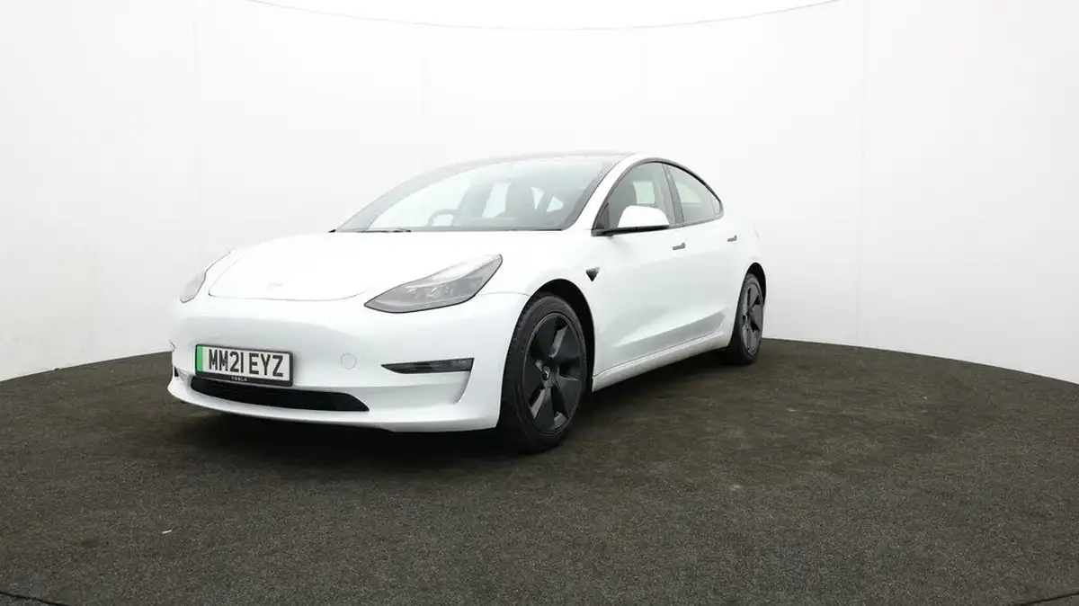 2021-tesla-model-3-e-long-range-4x4-big-52