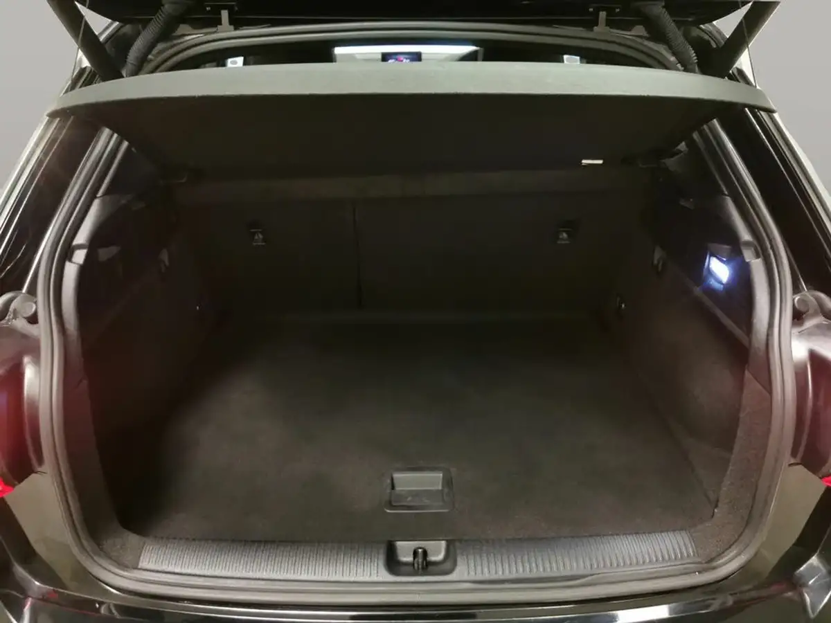 2019-audi-q2-16-30-tdi-s-line-big-33