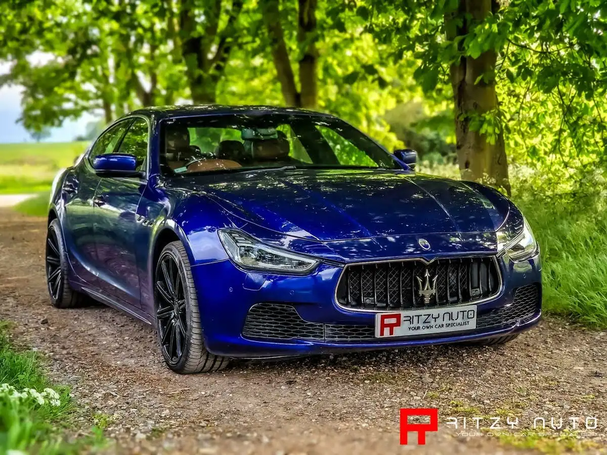 2016-maserati-ghibli-30-s-big-42