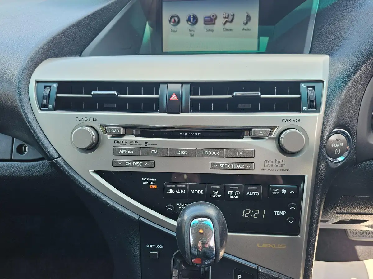 2010-lexus-rx-450h-35-se-l-4x4-big-49