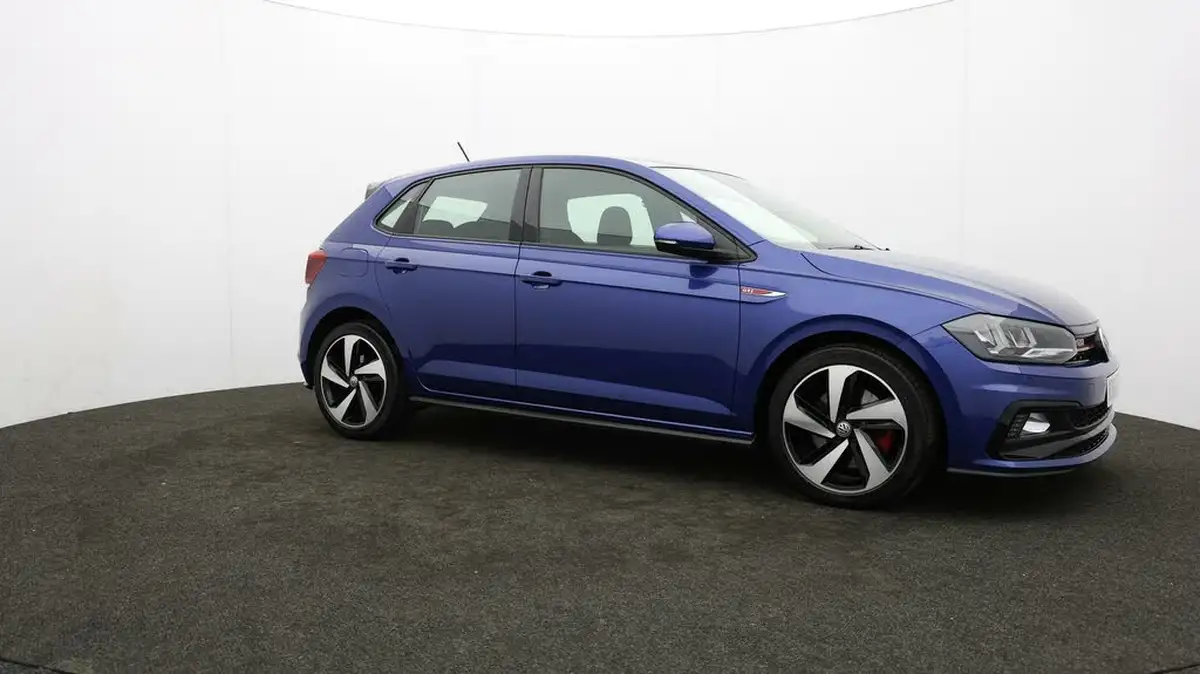 2019-volkswagen-polo-20-tsi-gti-big-36