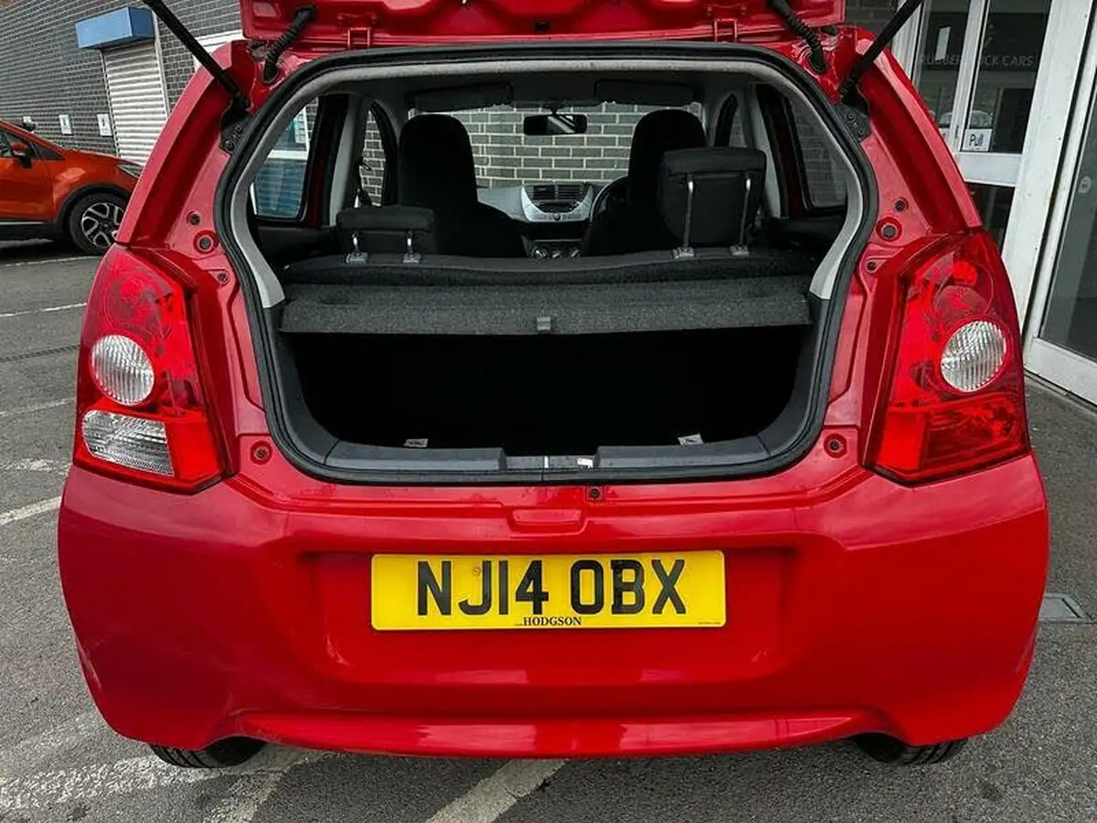 2014-suzuki-alto-10-sz3-big-8