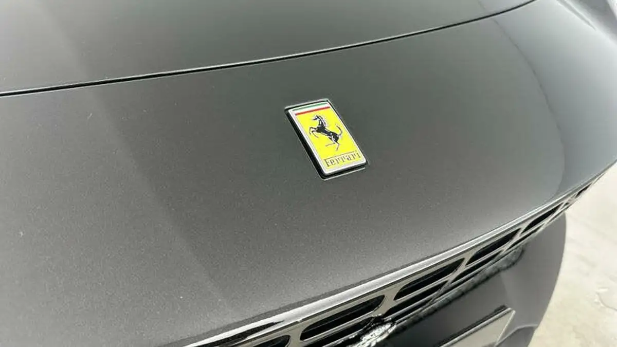 2023-ferrari-roma-38t-v8-f1-dct-ss-big-30