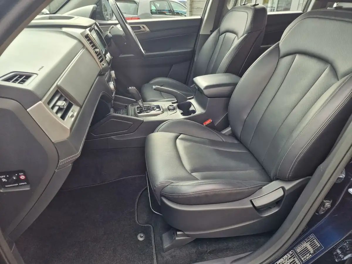 2019-kgm-ssangyong-musso-22td-rebel-auto-big-23