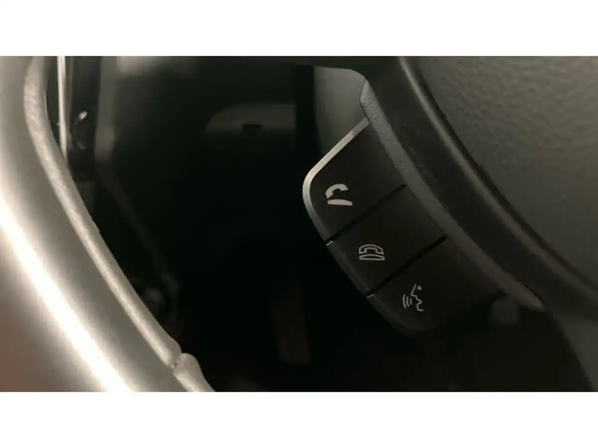 2023-suzuki-swift-12-dualjet-sz-t-big-35