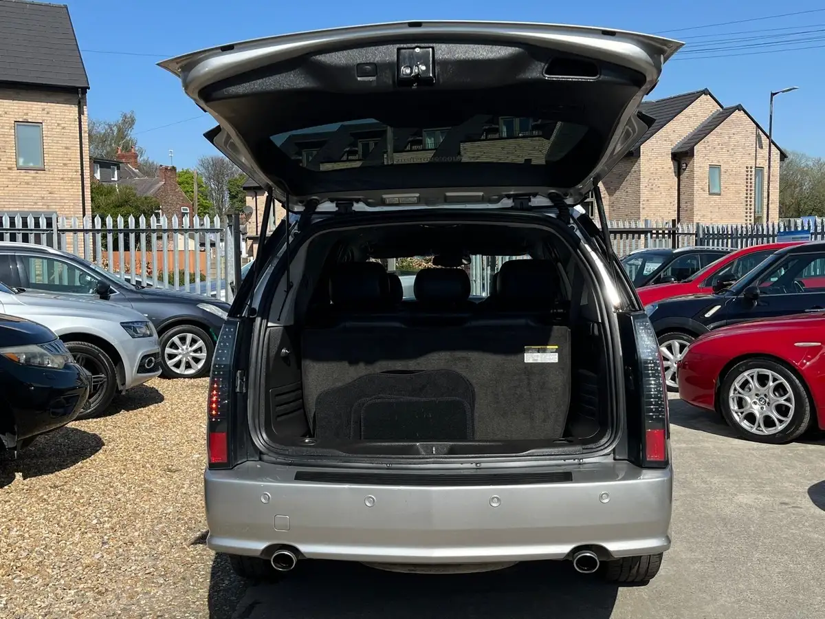 2009-cadillac-srx-46-sport-luxury-big-21