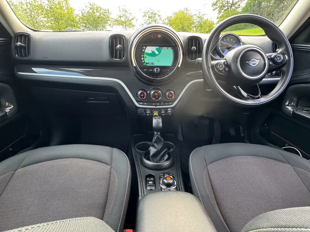 2019-mini-countryman-15-cooper-s-e-phev-classic-big-15
