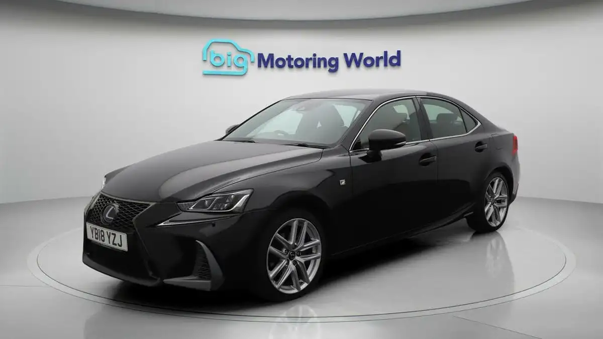 2018-lexus-is-300h-25-f-sport-lexus-navigation-big-3