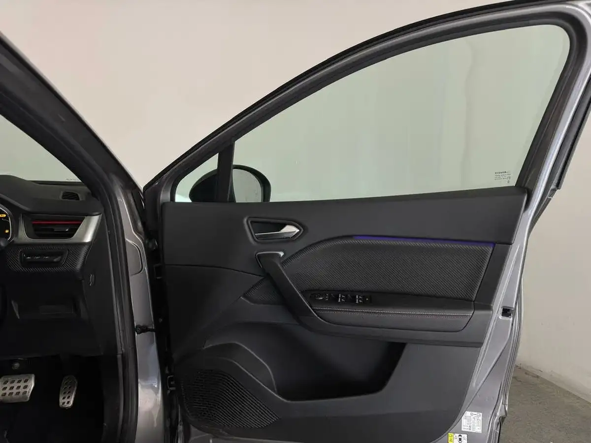 2022-renault-captur-13-tce-rs-line-edc-auto-big-26