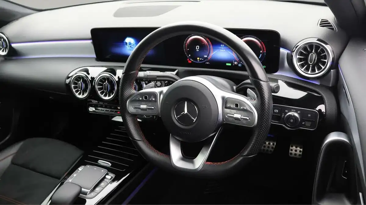2021-mercedes-benz-a-class-13-a250e-amg-line-premium-saloon-4d-big-8