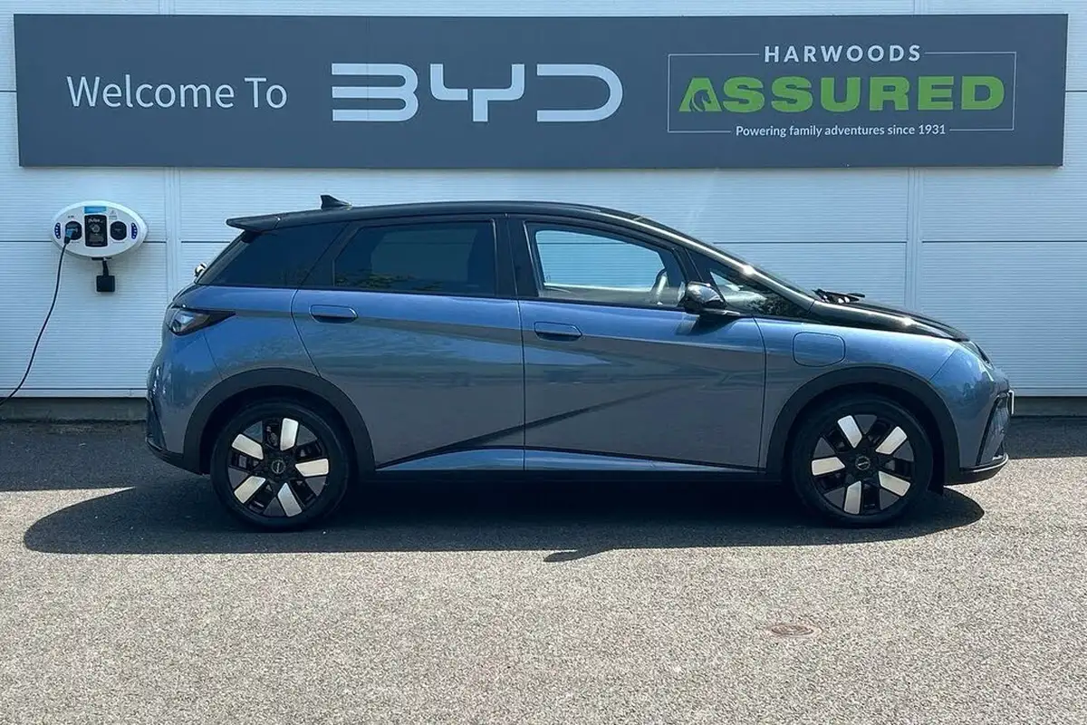2024-byd-dolphin-e-design-big-1
