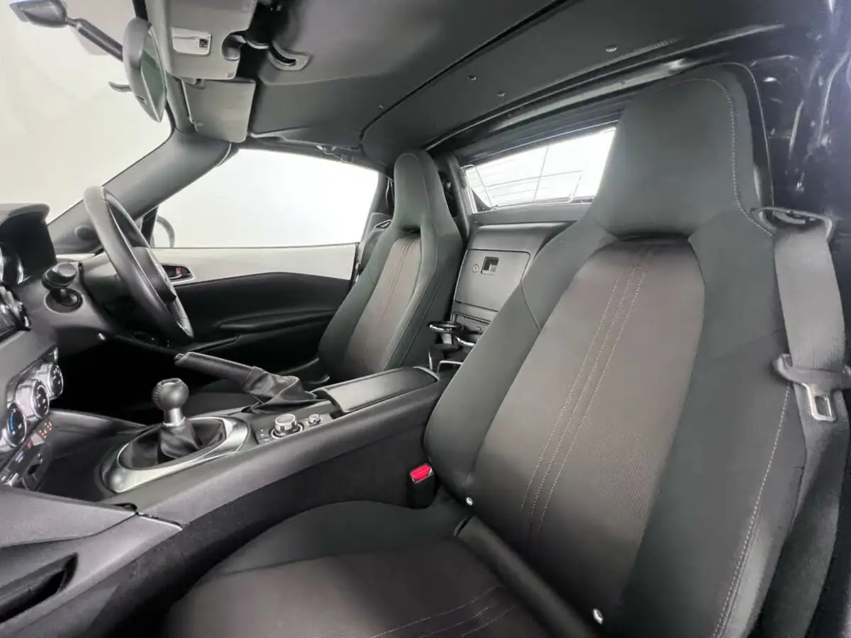 2018-mazda-mx-5-15-se-l-rf-big-16