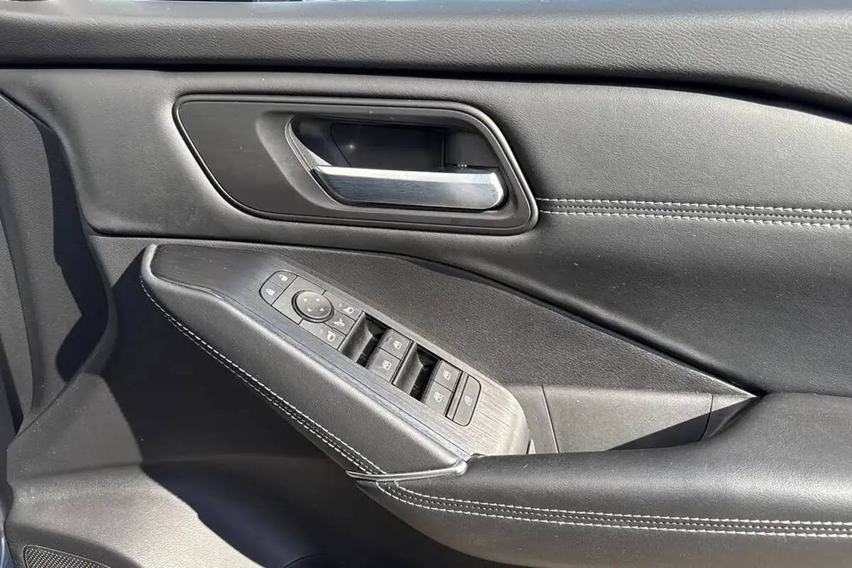 2022-nissan-qashqai-13-dig-t-n-connecta-140ps-big-19
