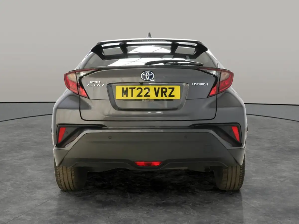 2022-toyota-c-hr-18-vvt-i-design-big-12