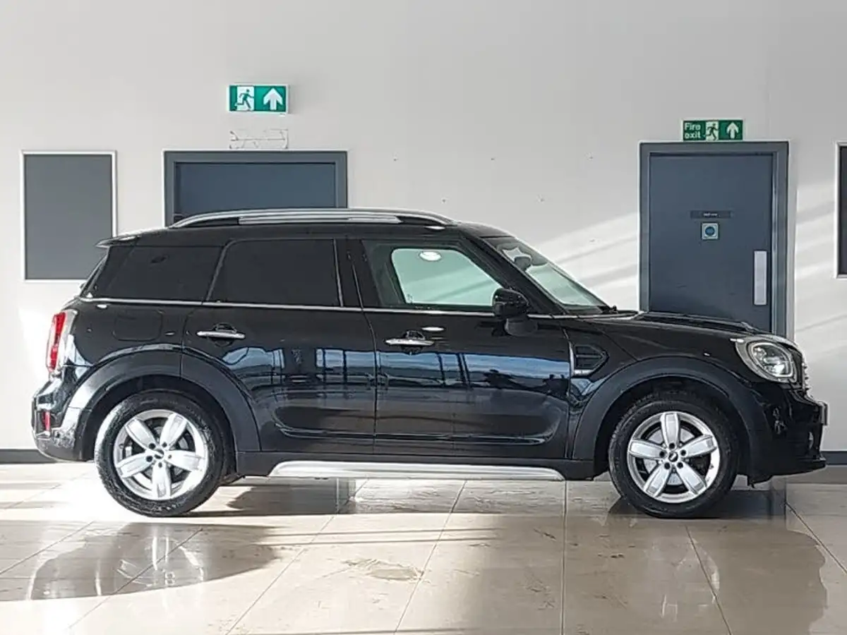 2017-mini-countryman-15-cooper-ss-big-2