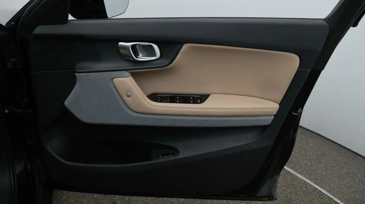 2022-polestar-polestar-2-e-ps2-300kw-longe-dual-plus-pilot-hatchback-big-15