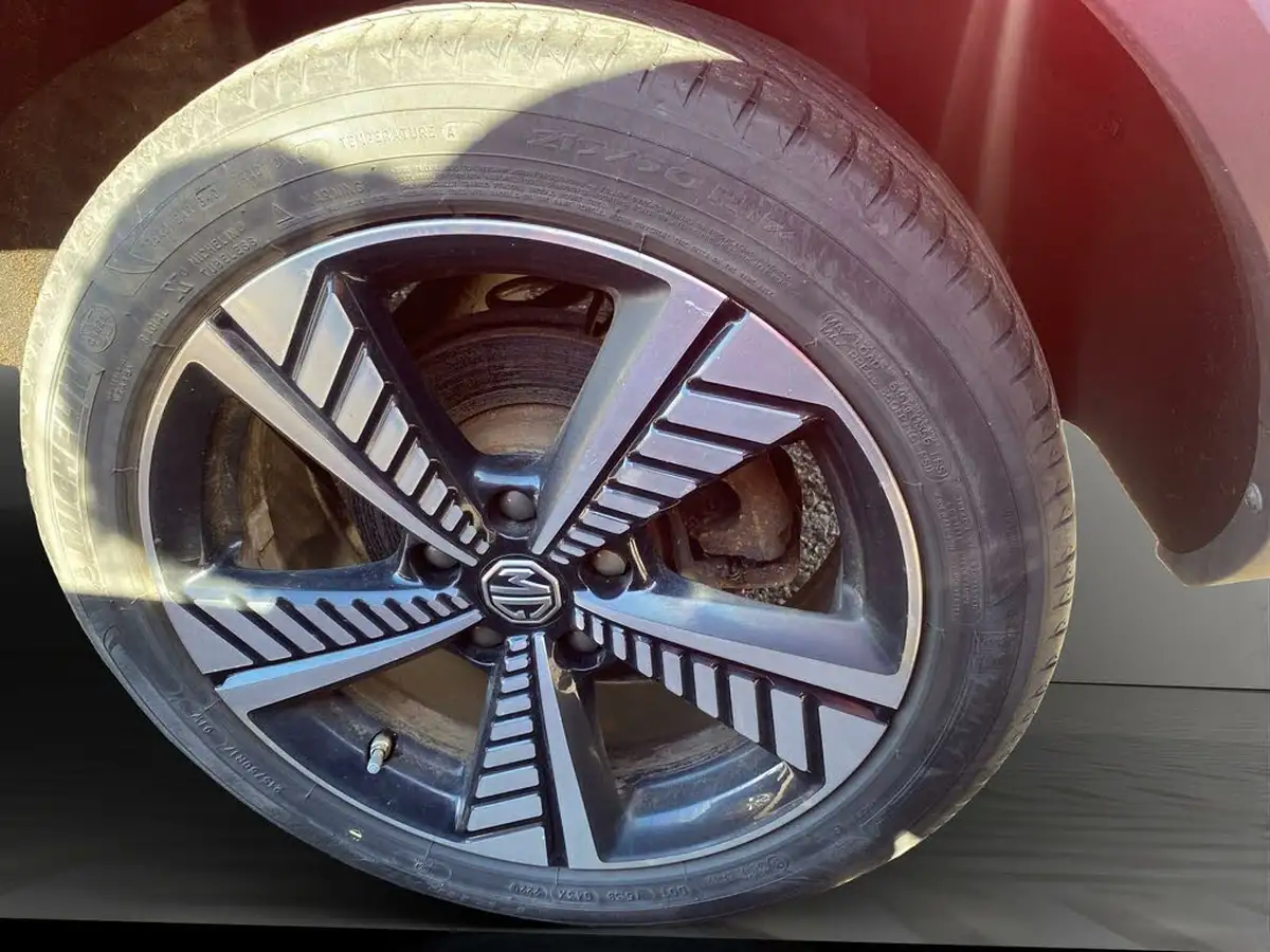 2020-mg-zs-suv-e-excite-ev-big-16