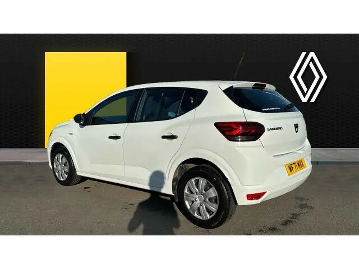 2021-dacia-sandero-10-tce-essential-90bhp-big-1