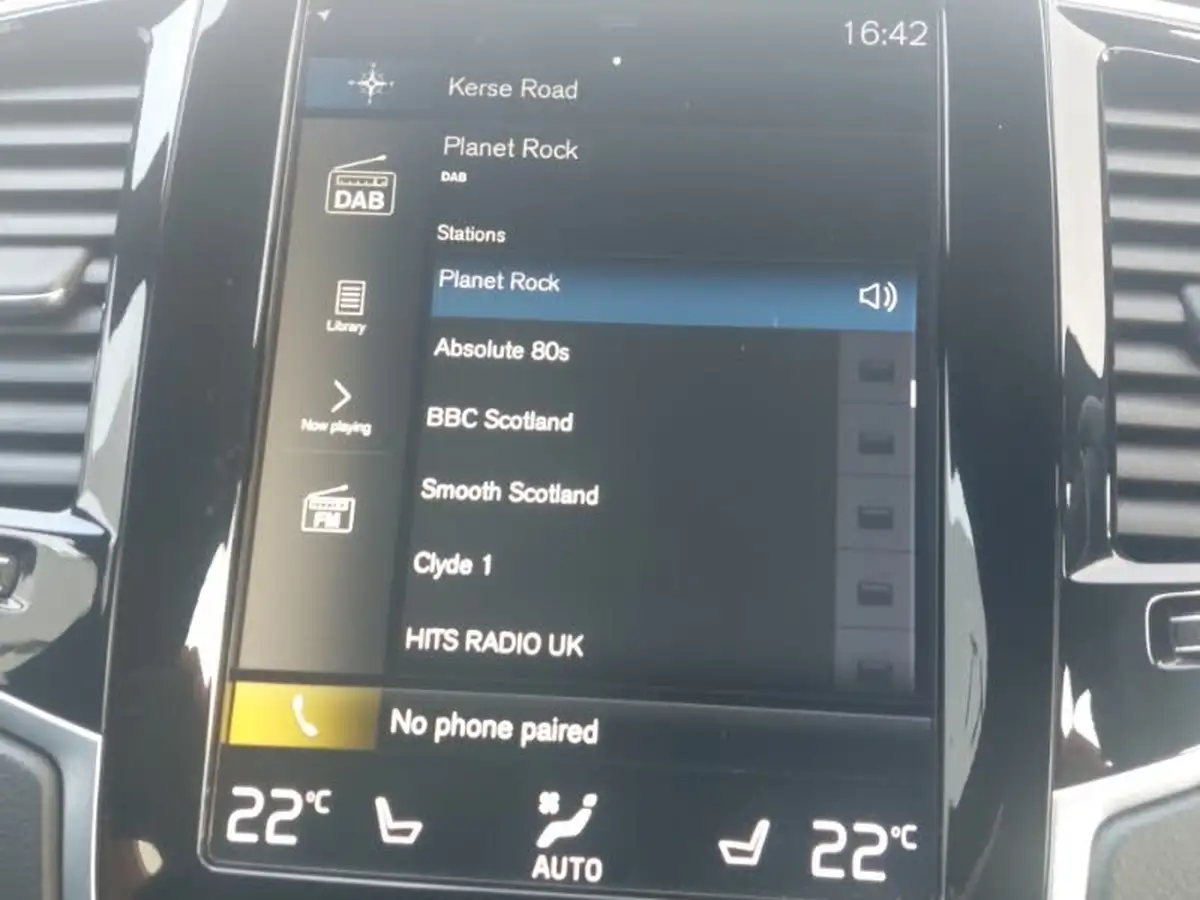 2019-volvo-xc90-20td-d5-r-design-big-11