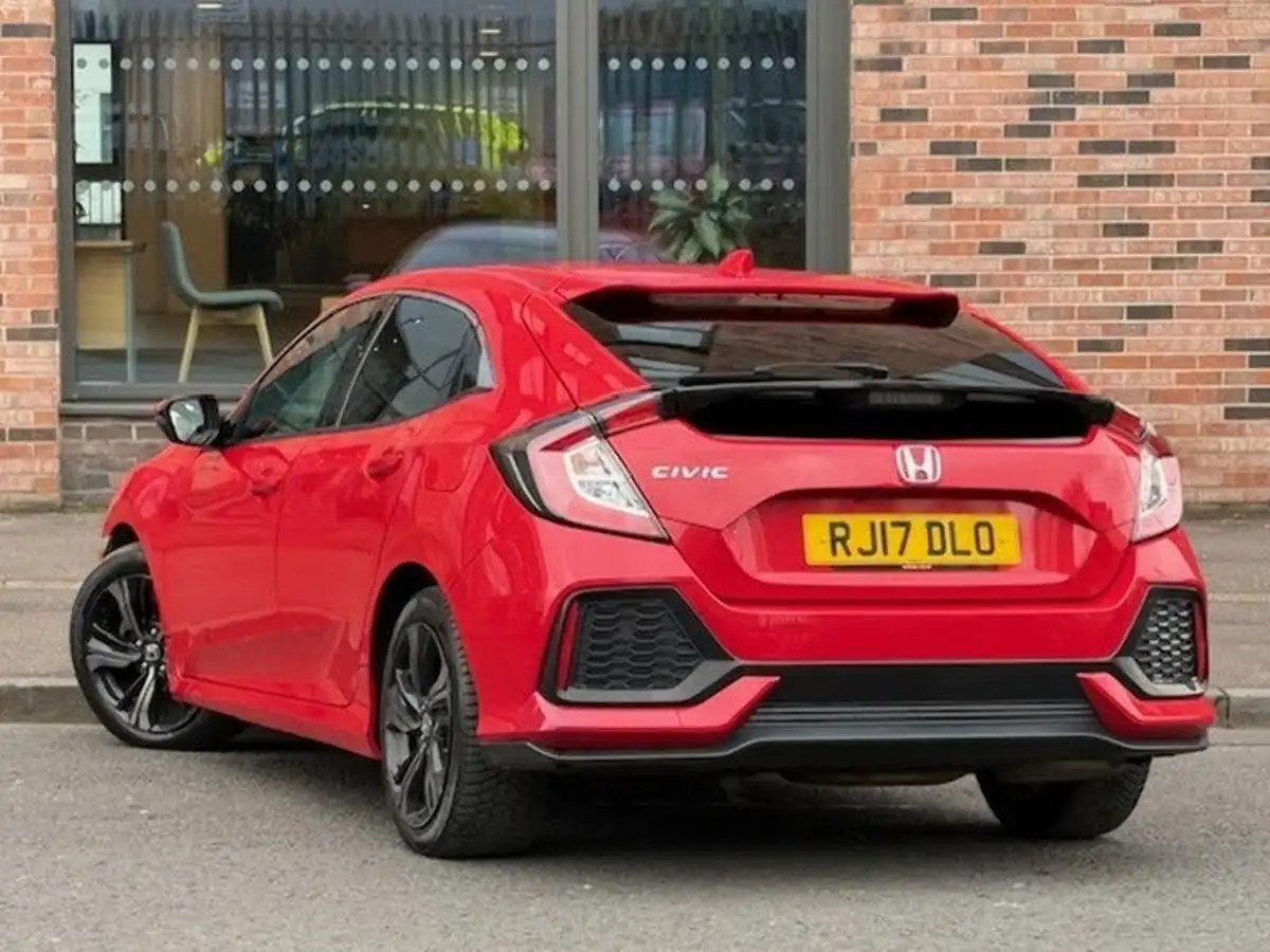 2017-honda-civic-10-vtec-turbo-ex-ss-cvt-big-29
