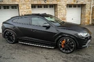2020-lamborghini-urus-40-no-trim-small-1