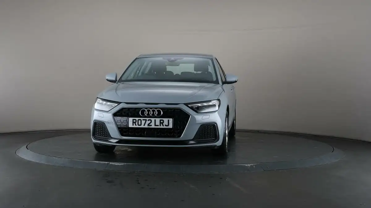 2022-audi-a1-10-30-tfsi-sport-s-tronic-big-44