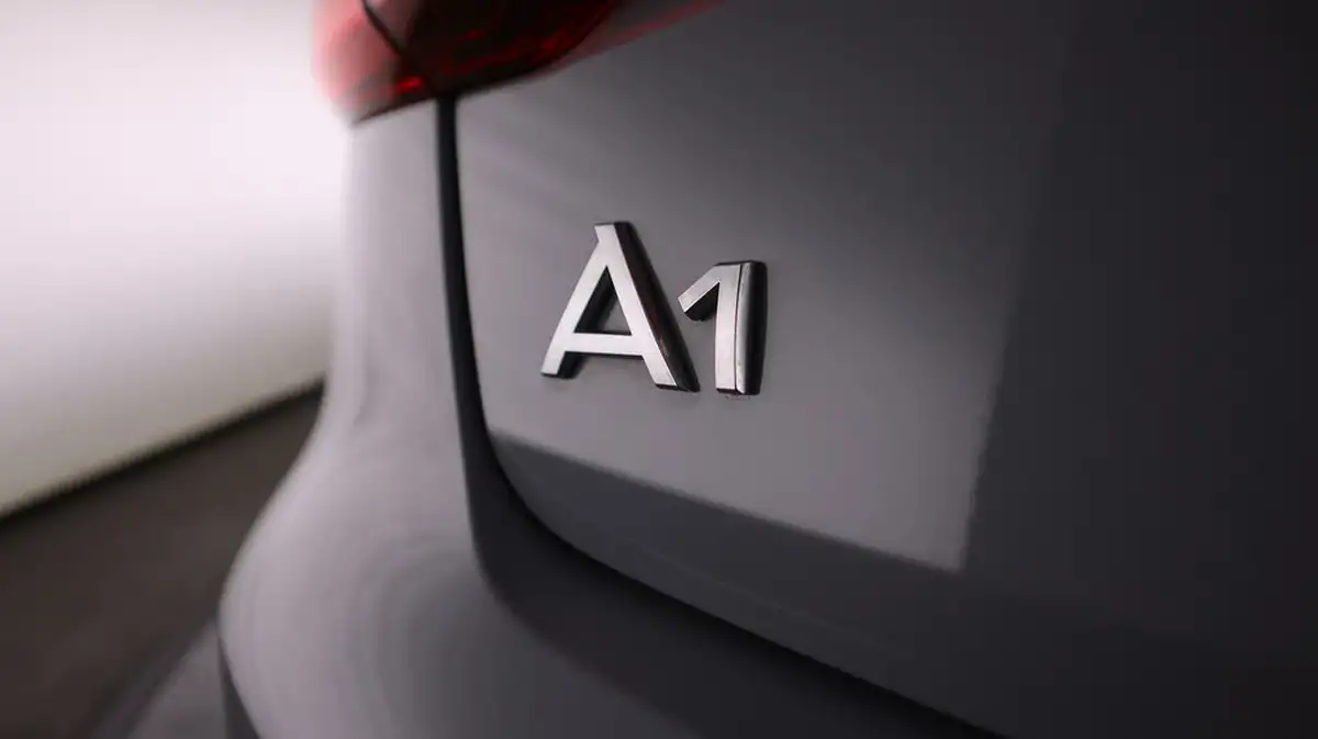 2022-audi-a1-10-30-tfsi-sport-s-tronic-big-20