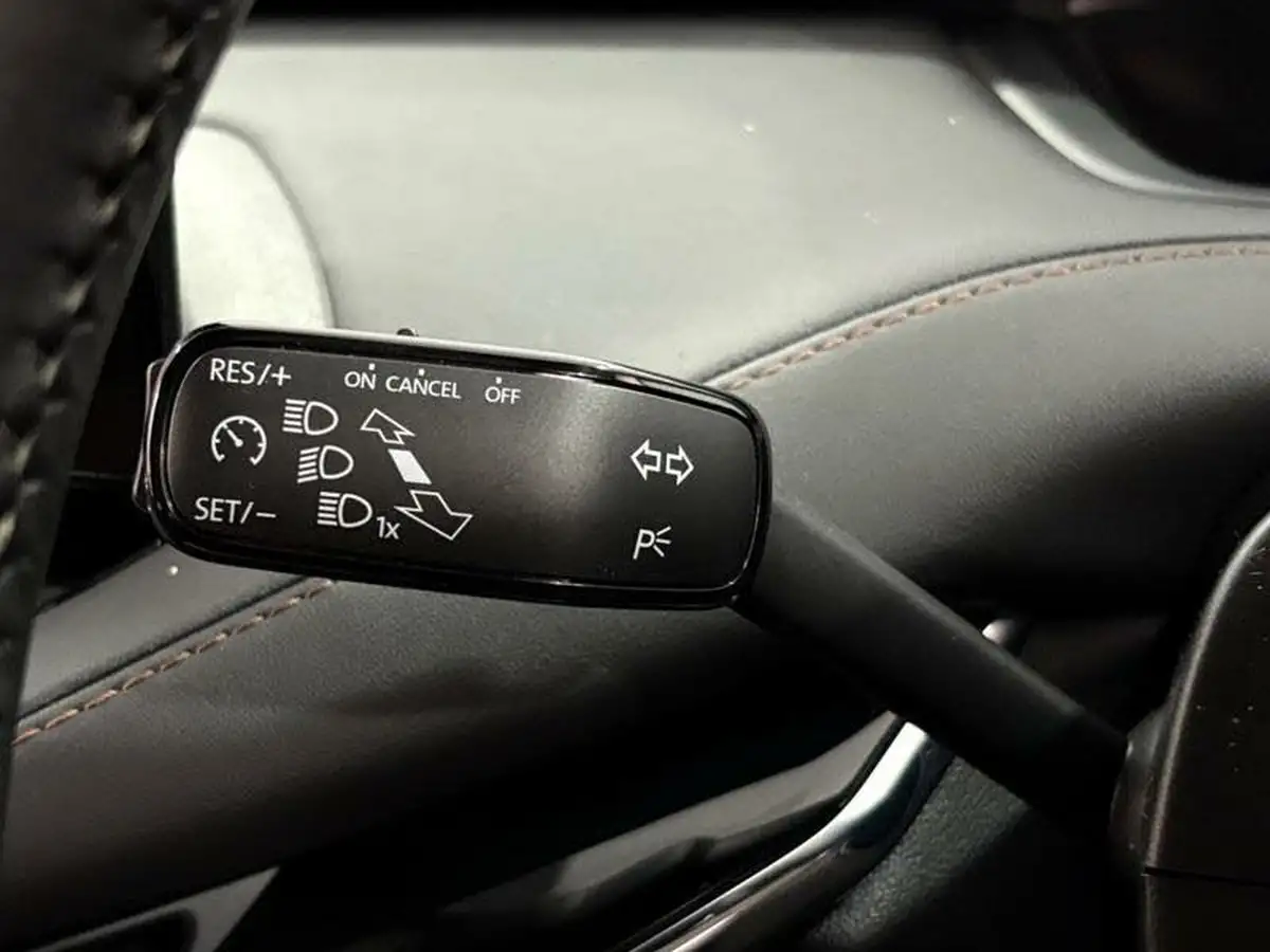 2021-skoda-enyaq-e-60-eco-suite-62-kwh-big-13