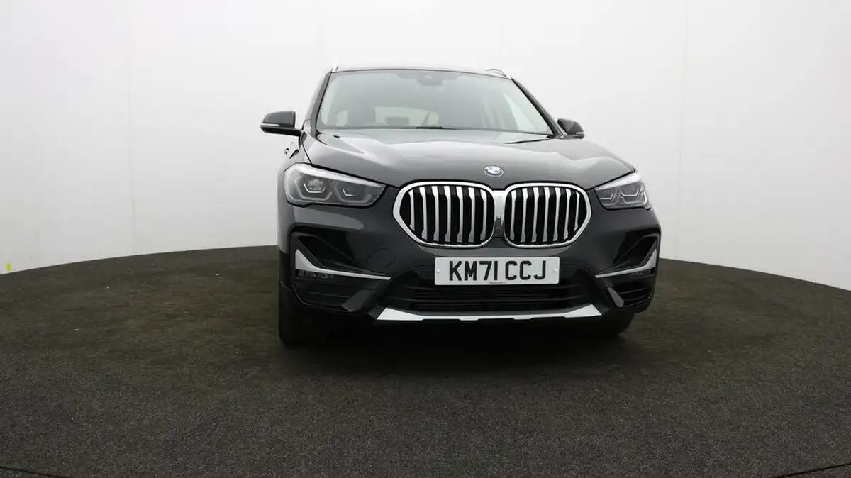 2021-bmw-x1-20-xdrive20i-xline-big-48