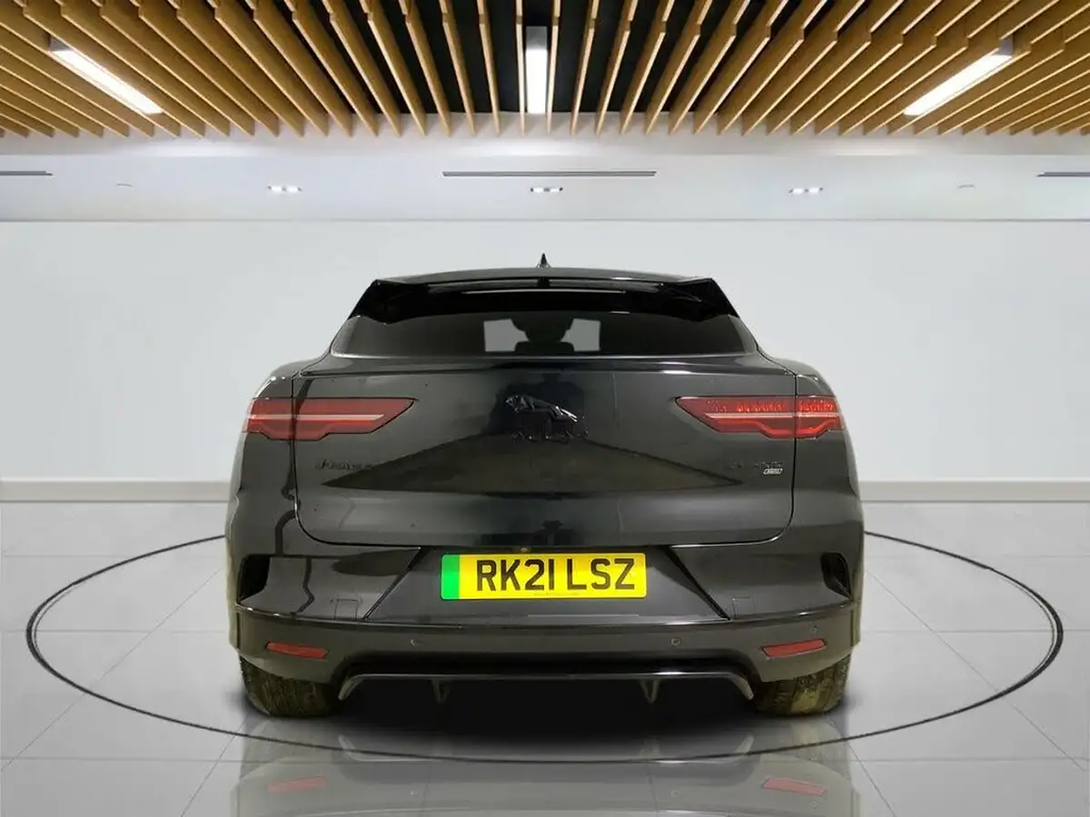 2021-jaguar-i-pace-ev400-hse-big-7
