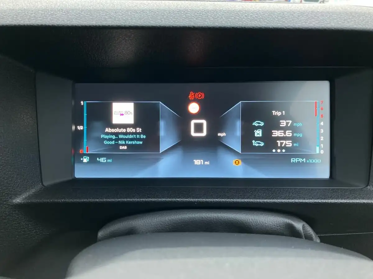 2024-citroen-dispatch-15bluehdi-enterprise-m-big-11