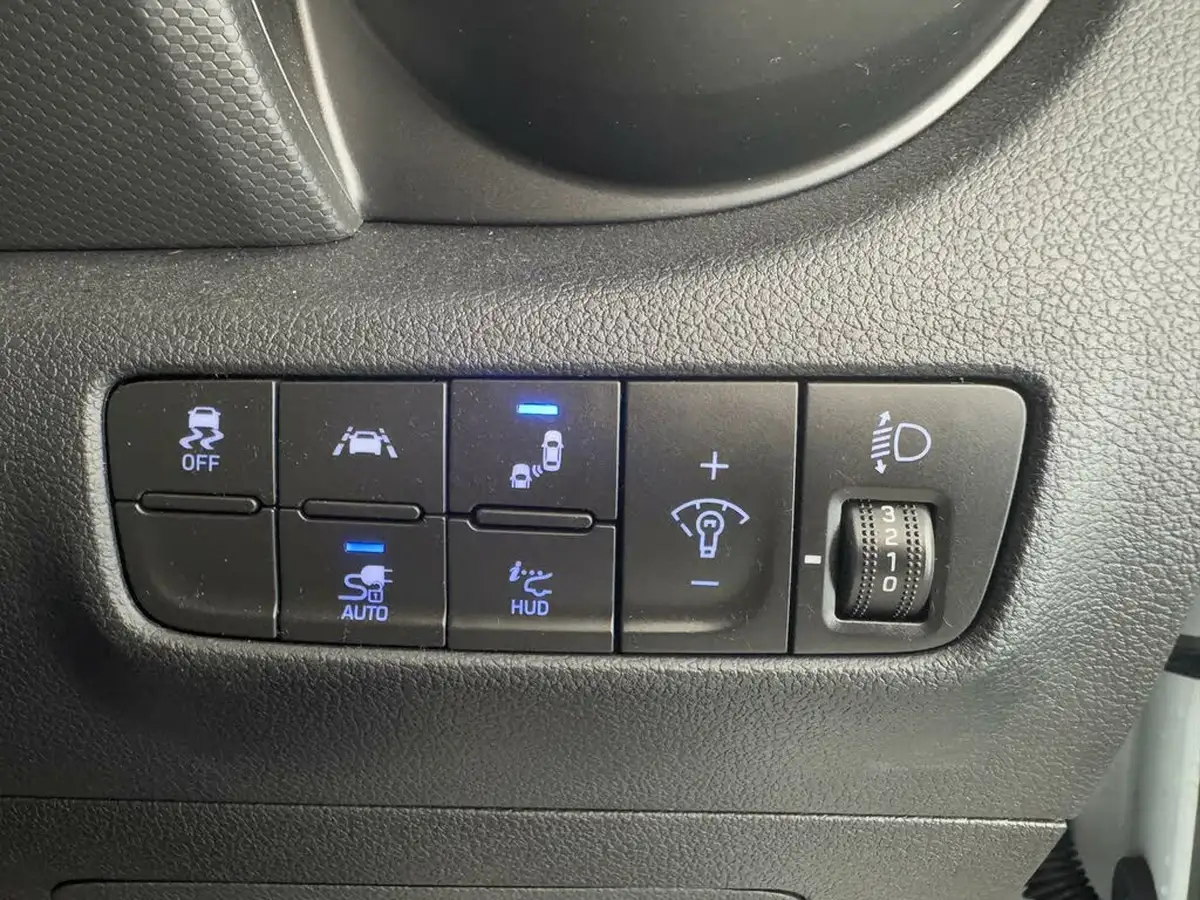 2021-hyundai-kona-e-premium-se-105kw-obc-big-25