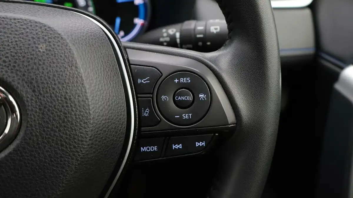 2022-toyota-rav4-25-vvt-i-dynamic-215bhp-big-24