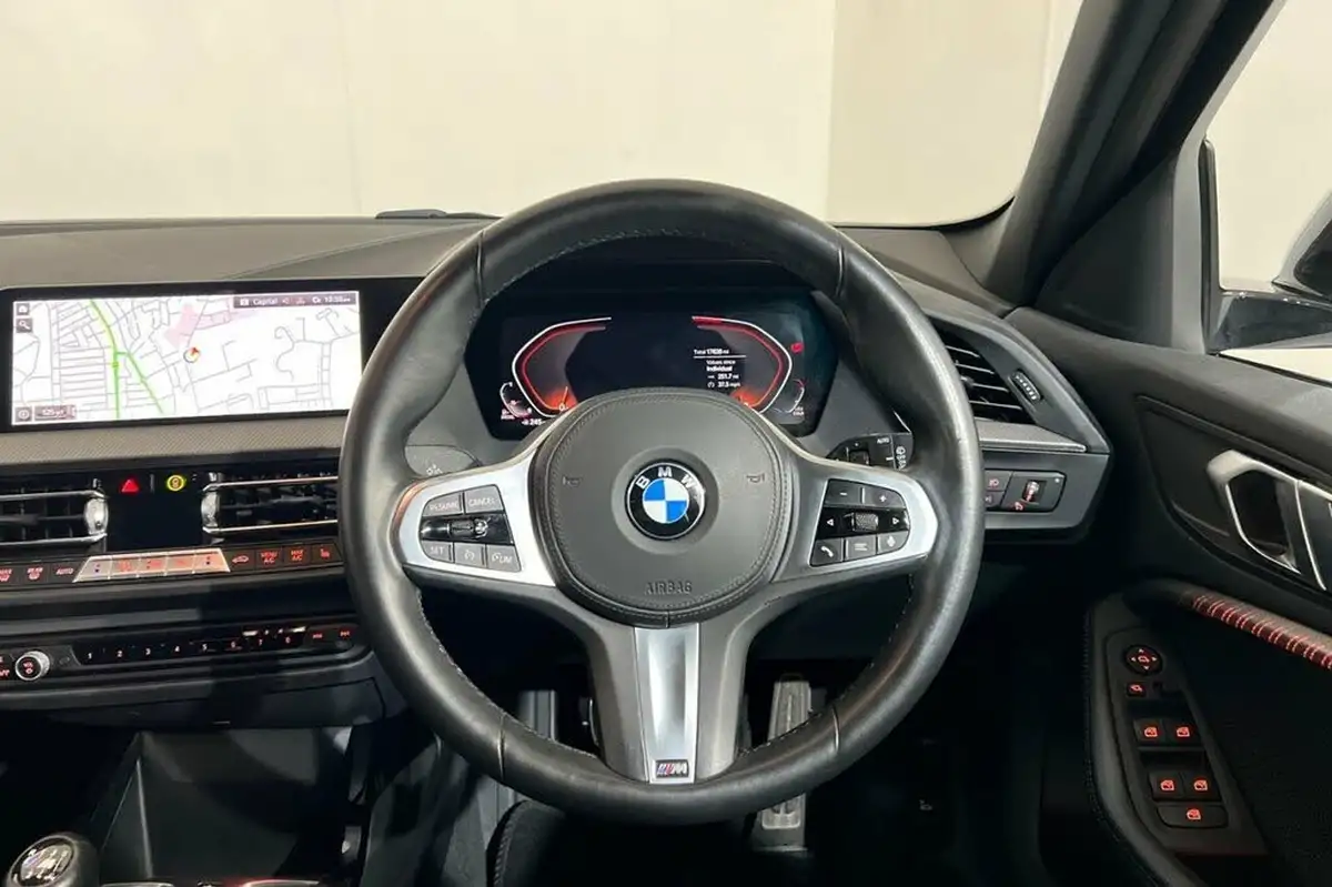 2023-bmw-1-series-15td-116d-m-sport-big-14