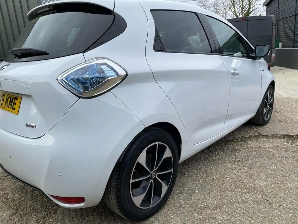 2019-renault-zoe-e-s-edition-nav-110ps-r110ze40-big-18