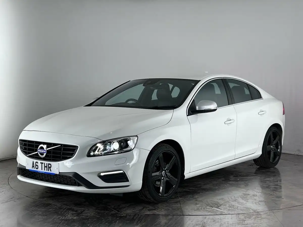2017-volvo-s60-20td-d4-r-design-lux-geartronic-big-2