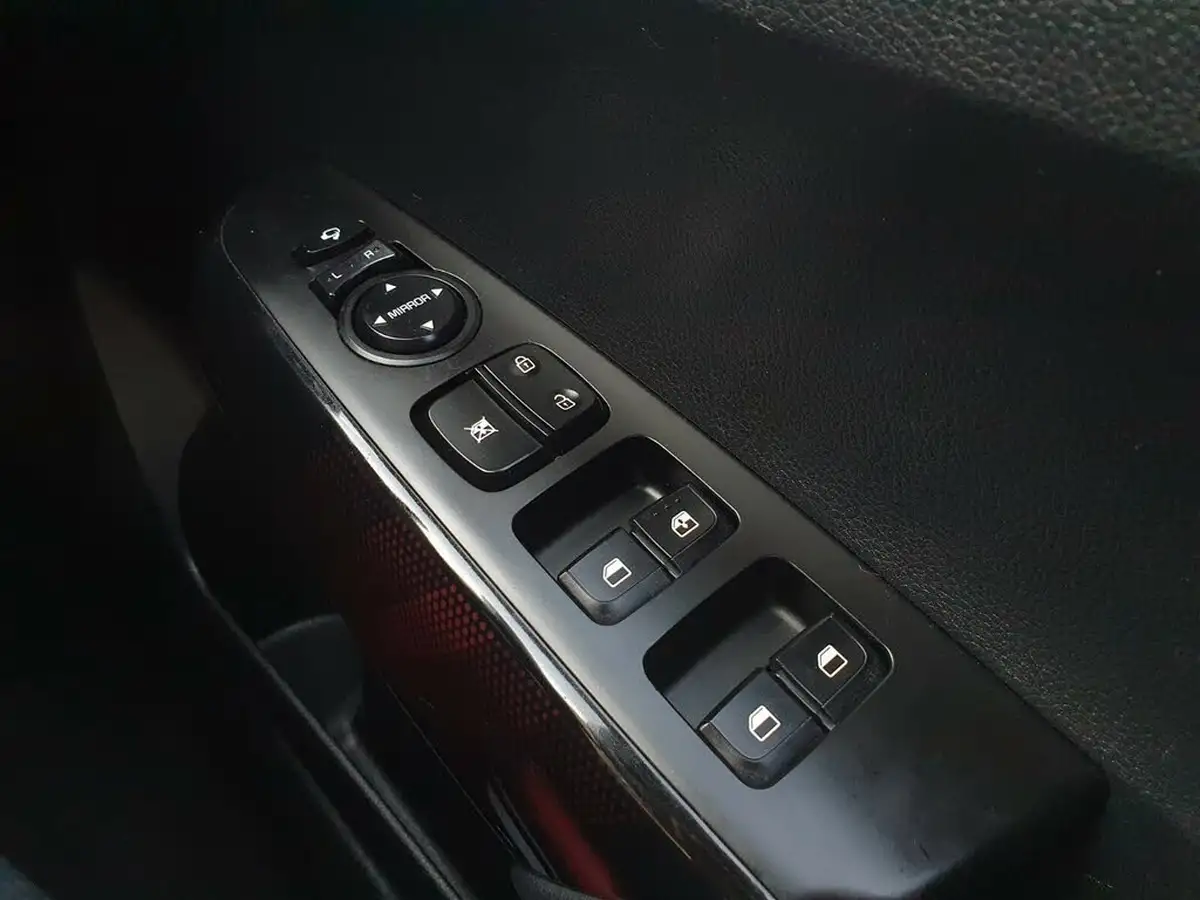 2023-kia-picanto-10-t-gdi-gt-line-s-big-26