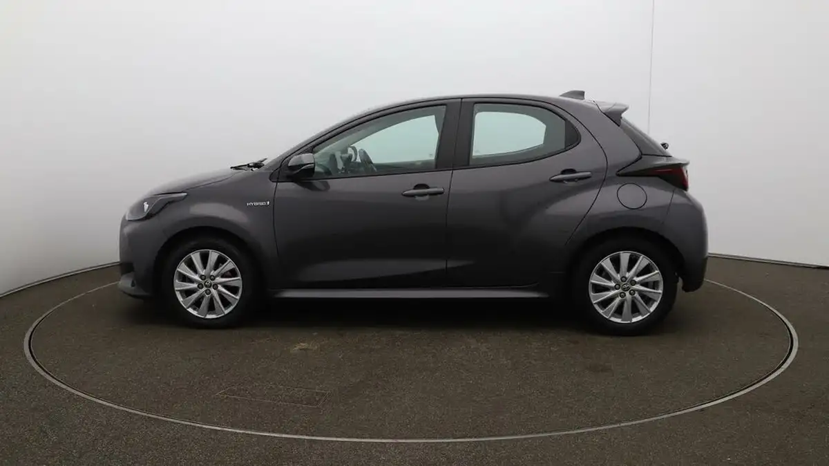 2021-toyota-yaris-15-vvt-i-icon-114bhp-hybrid-1490cc-e-cvt-big-62