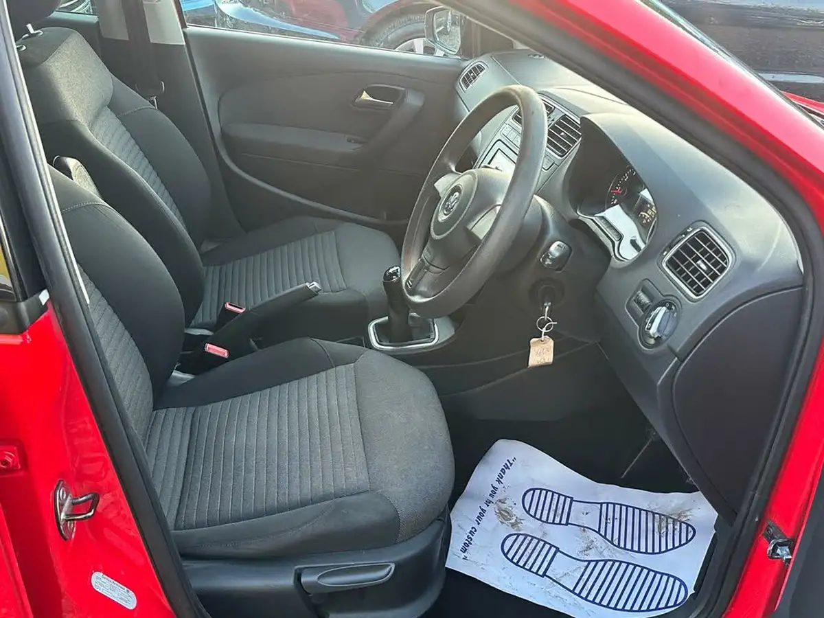 2014-volkswagen-polo-14-match-edition-5d-big-22