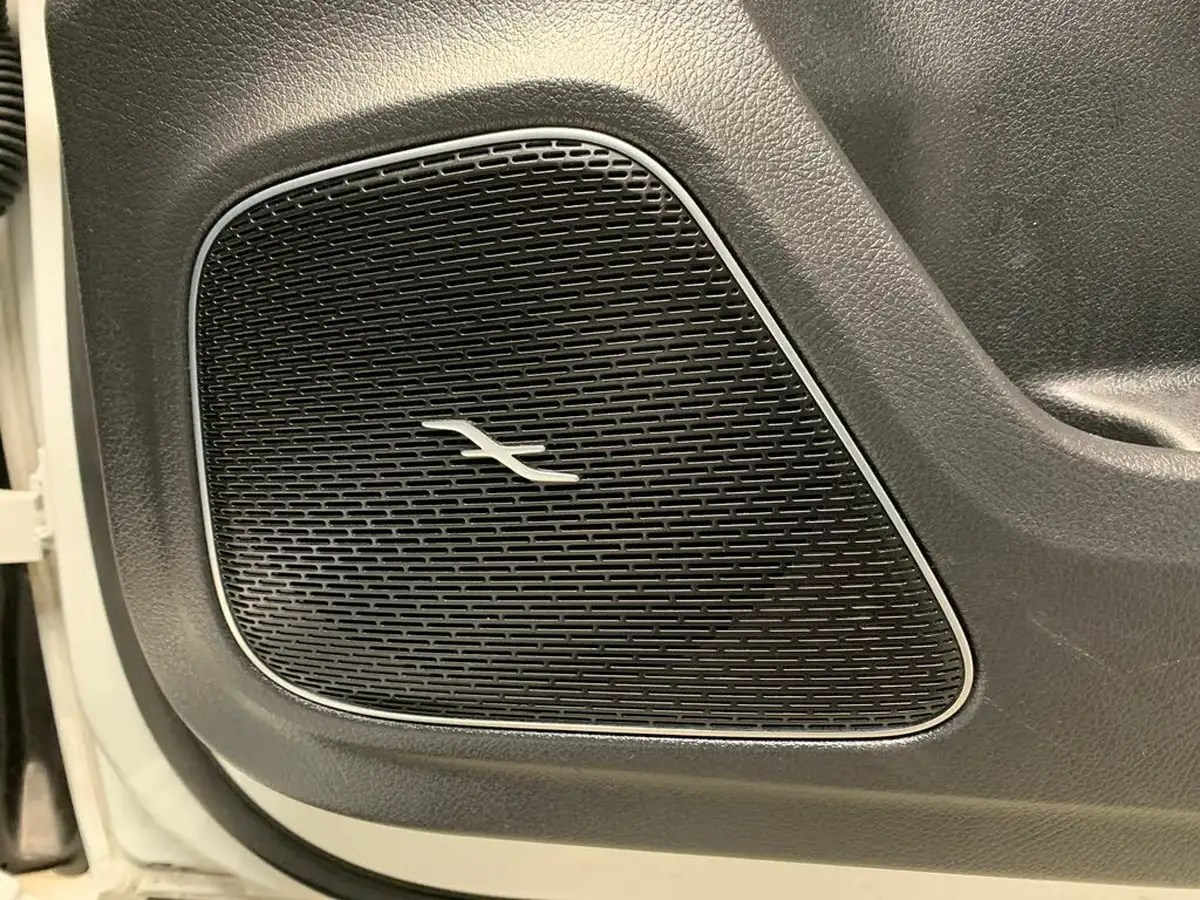 2020-mercedes-benz-a-class-20-a35-amg-edition-premium-plus-hatchback-5d-big-6