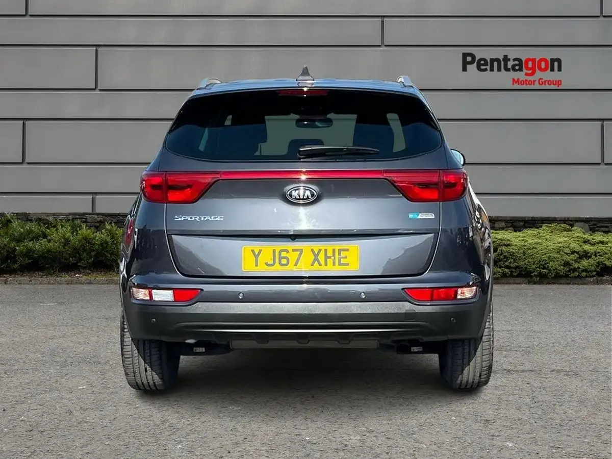 2017-kia-sportage-16-gdi-2-big-15