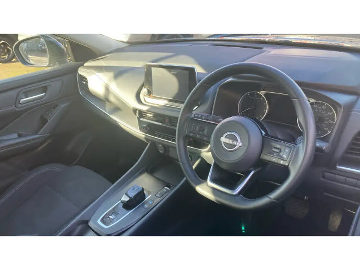 2024-nissan-qashqai-15-acenta-premium-big-10