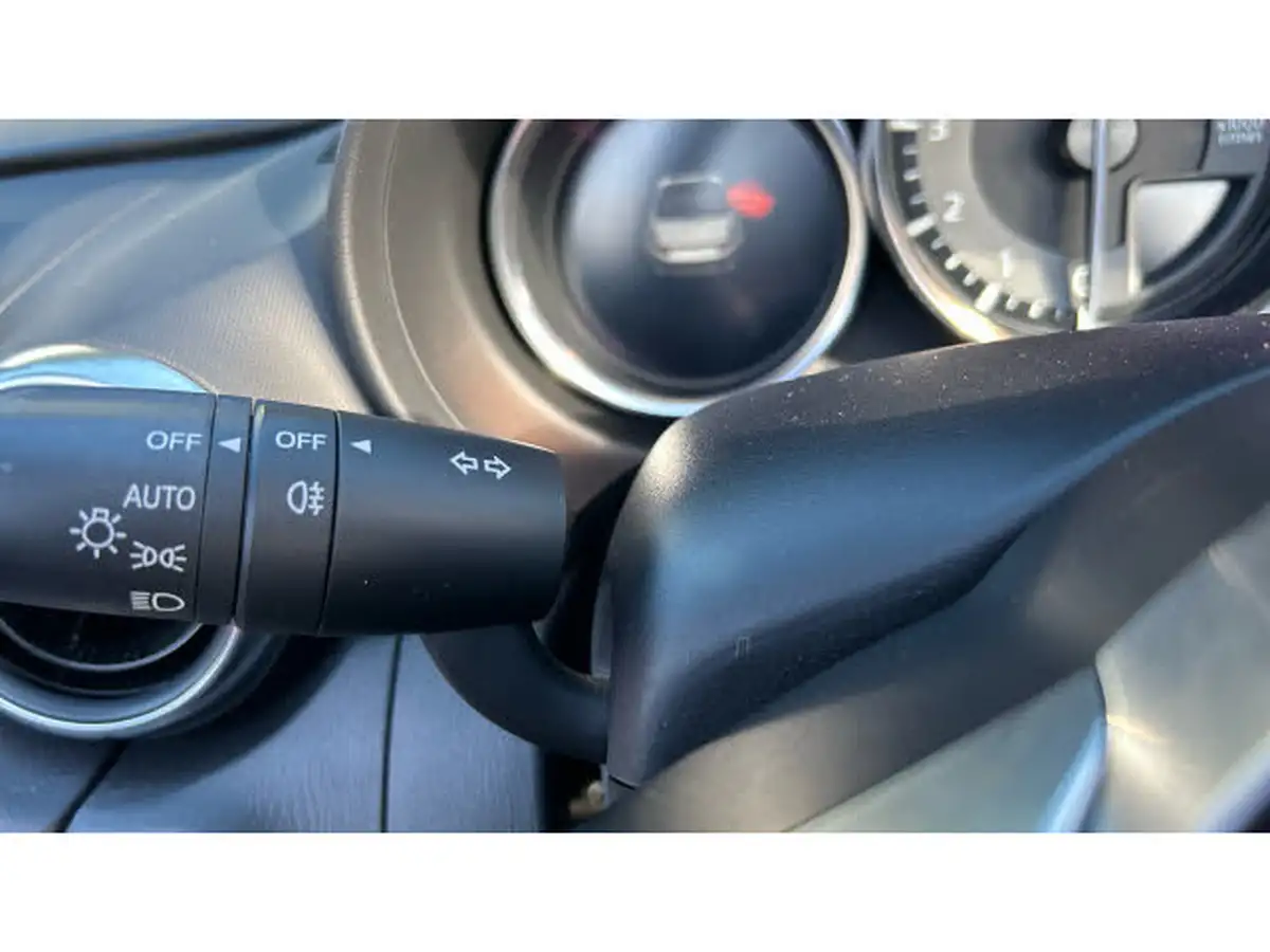 2022-mazda-mx-5-15-sport-convertible-big-32