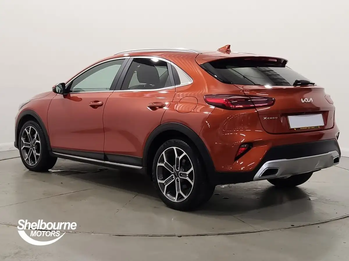 2022-kia-xceed-10-t-gdi-connect-big-1