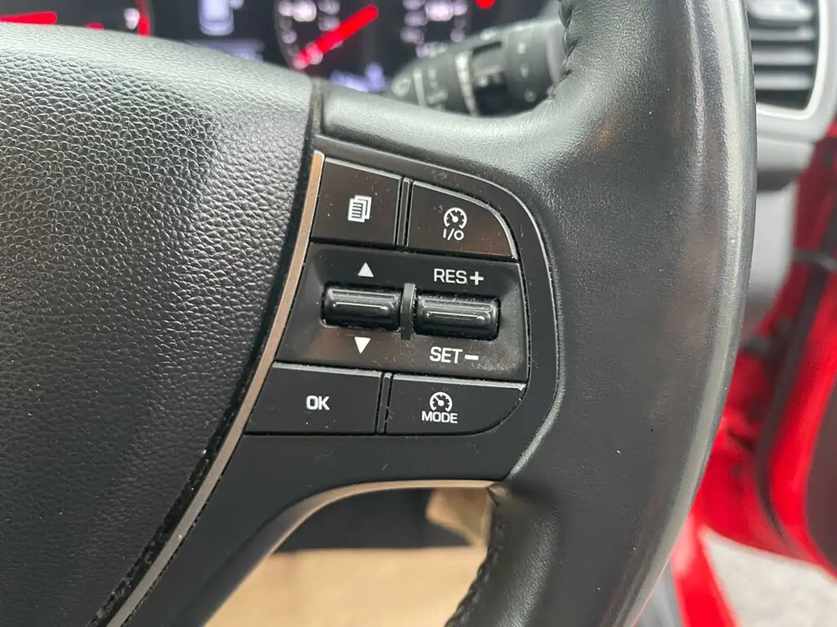 2018-hyundai-i20-12-premium-nav-mpi-isg-hatchback-5d-big-16